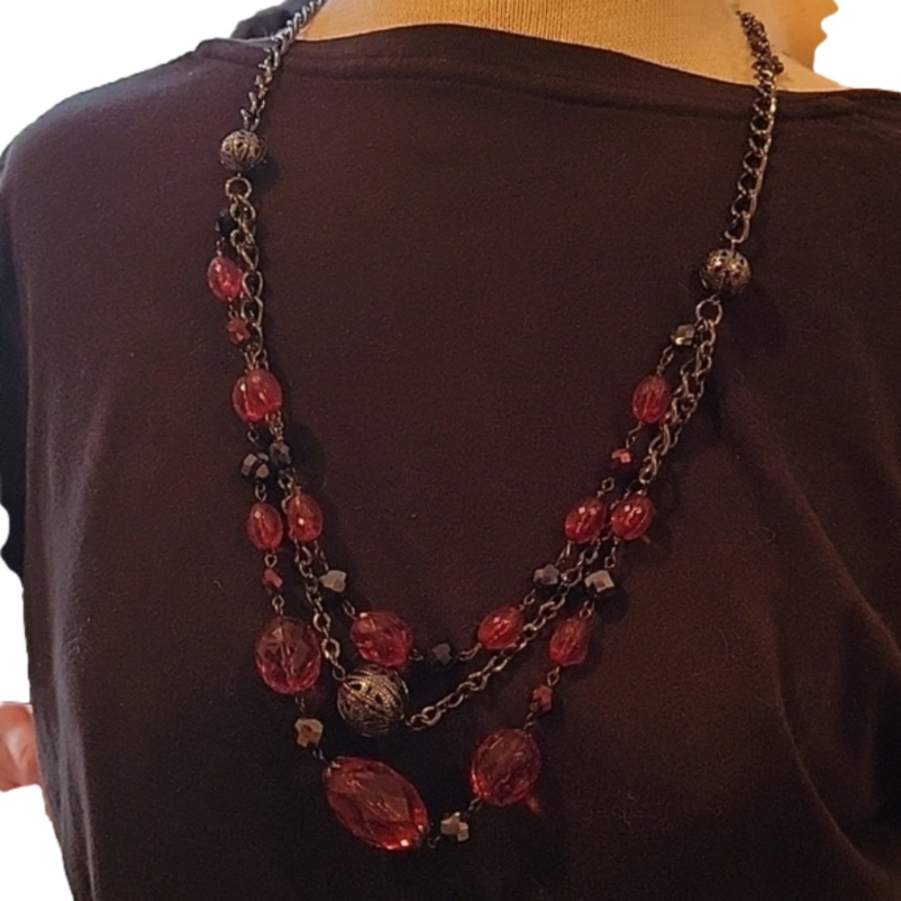 𝅺necklace lavender silver and black